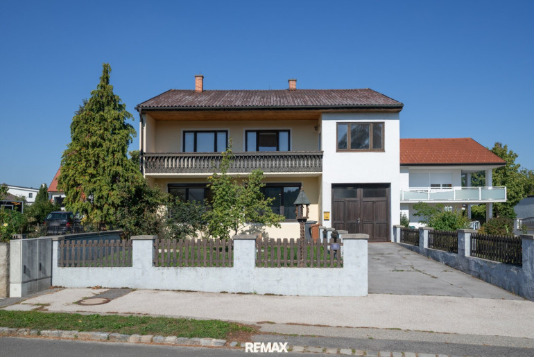Haus - 7020, Loipersbach im Burgenland - Ein-/Zweifamilienhaus mit Nebengebäuden, Garage und Innenhof
