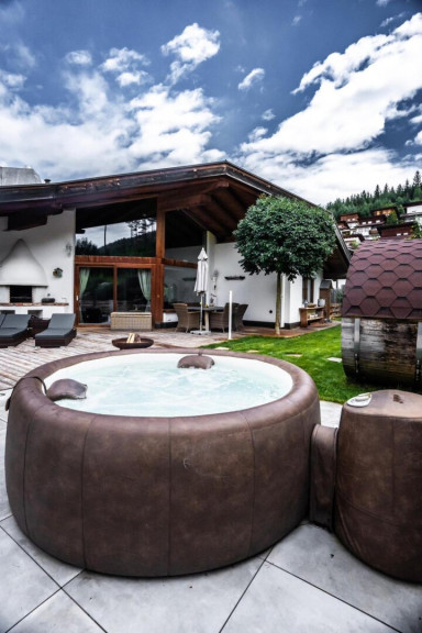 Haus - 6142, Mieders - Großzügiges Naturjuwel im Stubaital