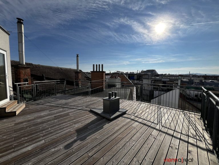 Wohnung - 1040, Wien - 3-Zimmer Dachgeschosswohnung mit separater Küche, 35 m2 Dachterrasse, Abstellraum und Kellerabteil