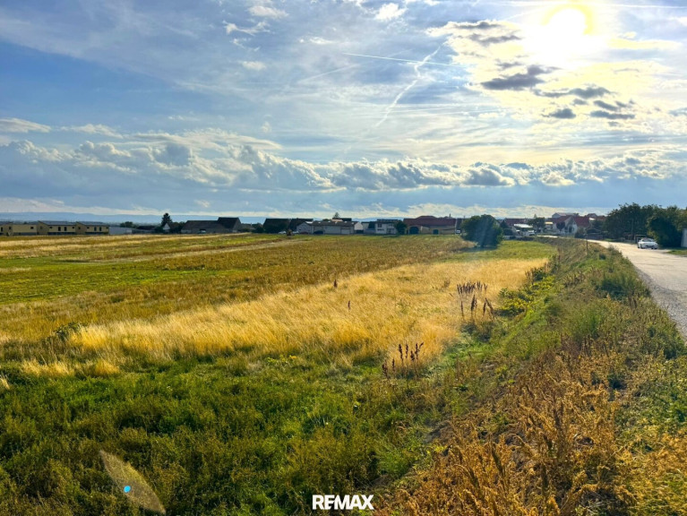 Grundstück - 7000, Eisenstadt - 1367m² Baugrund mit Ausblick - Bestlage & Bestpreis