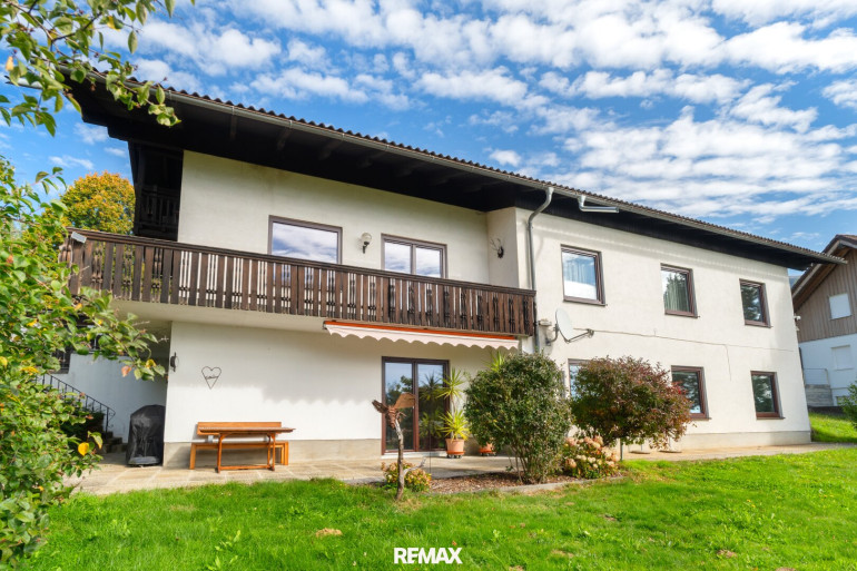 Haus - 9871, Seeboden am Millstätter See - 4 Wohneinheiten unter einem Dach – Raum für Familie, Vermietung und neue Wohnkonzepte