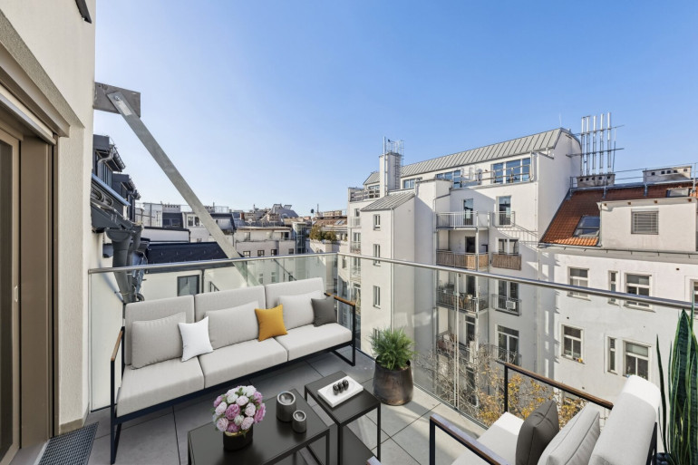 Wohnung - , keine Angabe - Luxusoase zum Erstbezug: Architekten-Dachgeschosswohnung mit 6 Zimmern