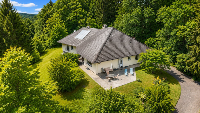Haus - 9074, Keutschach am See - *** Ein Rückzugsort mit viel Freiraum *** Vielseitiges Anwesen mit Nebengebäude nahe dem Keutschacher See