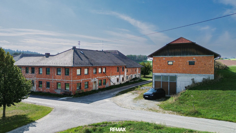 Haus - 4212, Neumarkt im Mühlkreis - Hof zum Gestalten – vielseitig nutzbares Stallgebäude & große zweigeschossige Maschinenhalle