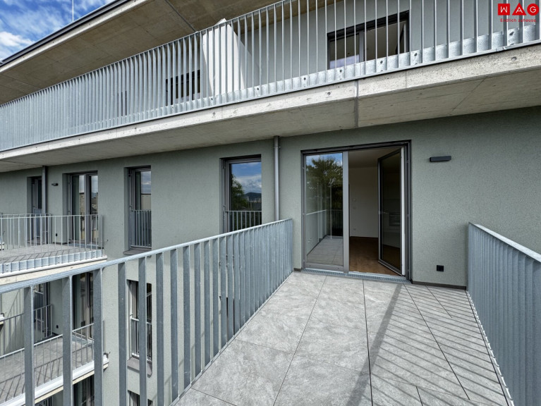Wohnung - 8055, Graz - Reizende 2-Zimmer Wohnung mit großem Balkon!