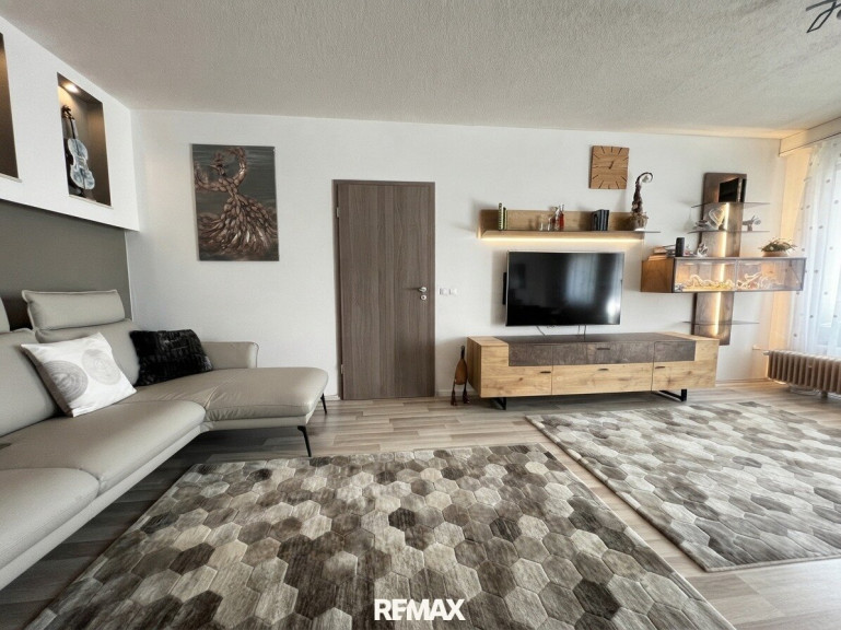 Wohnung - 9020, Klagenfurt am Wörthersee - Zentrumsnah wohnen – gepflegte 4-Zimmer-Wohnung mit Balkon in Klagenfurt
