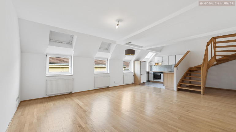 Wohnung - 1160, Wien - Nach Umbau 3-Zimmer möglich!!! DG-Maisonette in unmittelbarer U3- und S-Bahn-Nähe!!!